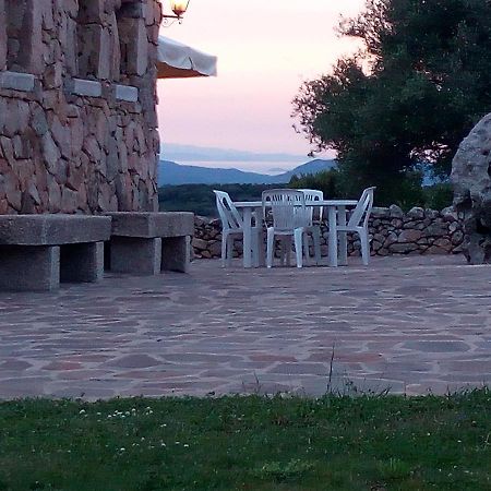 Turismo Rurale L'Agliuledda Vila Sant'Antonio di Gallura Exterior foto
