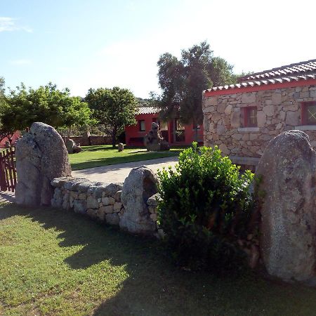Turismo Rurale L'Agliuledda Vila Sant'Antonio di Gallura Exterior foto