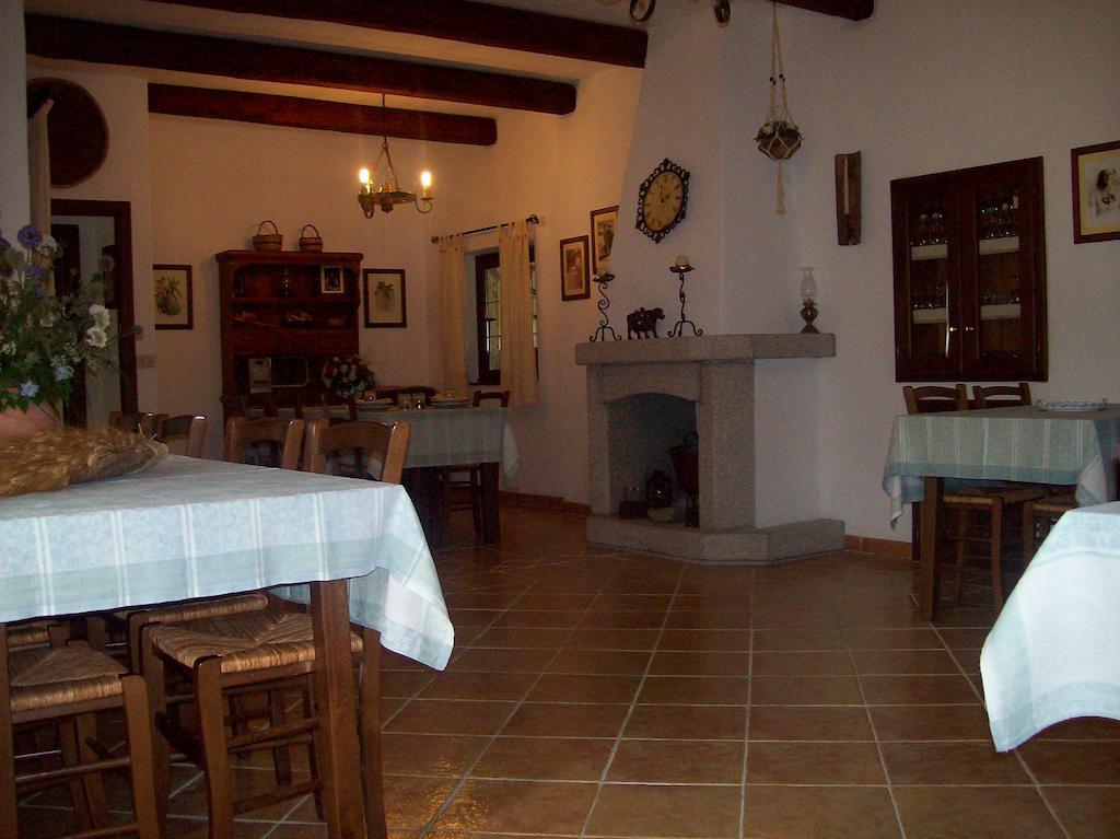 Turismo Rurale L'Agliuledda Vila Sant'Antonio di Gallura Exterior foto