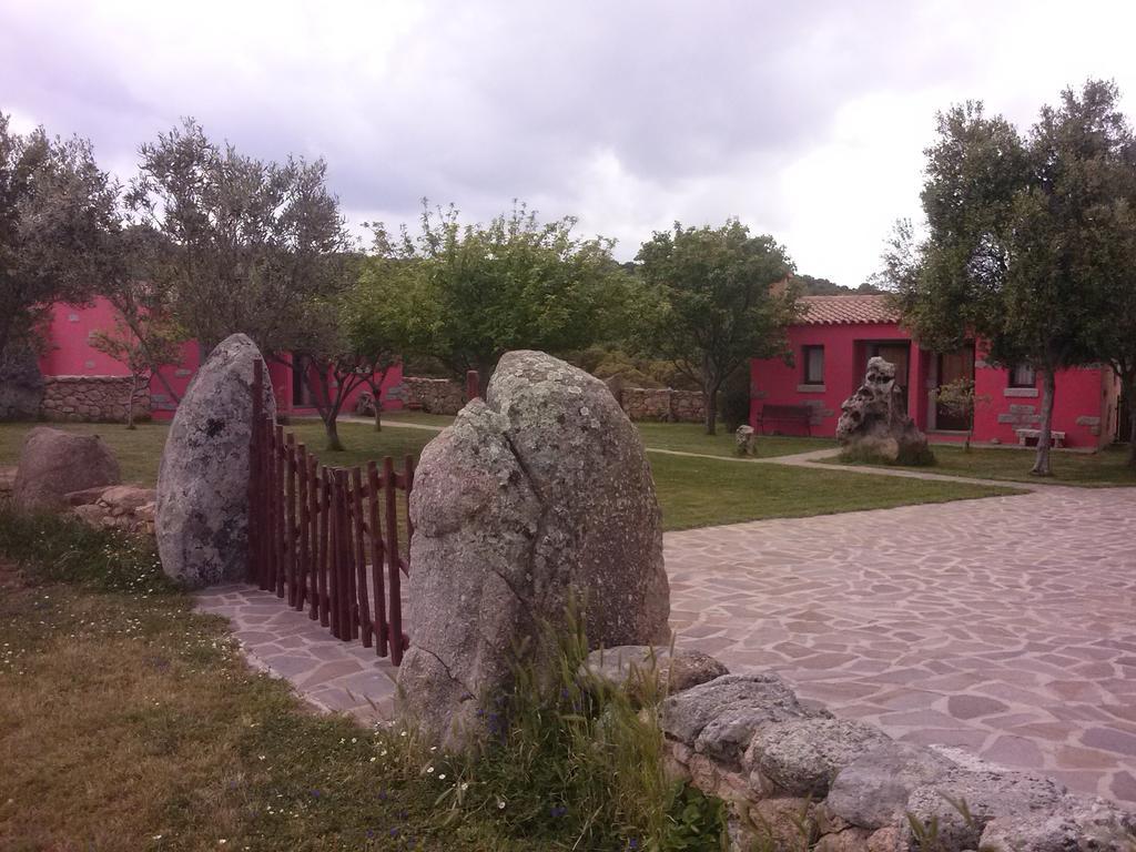 Turismo Rurale L'Agliuledda Vila Sant'Antonio di Gallura Exterior foto