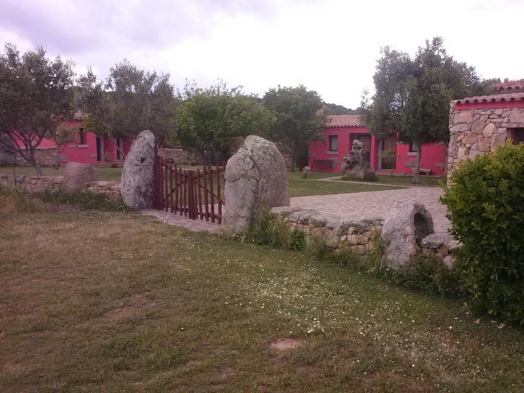 Turismo Rurale L'Agliuledda Vila Sant'Antonio di Gallura Exterior foto