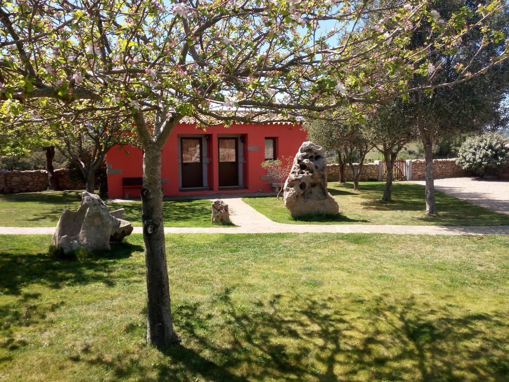 Turismo Rurale L'Agliuledda Vila Sant'Antonio di Gallura Exterior foto