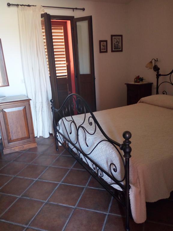 Turismo Rurale L'Agliuledda Vila Sant'Antonio di Gallura Exterior foto